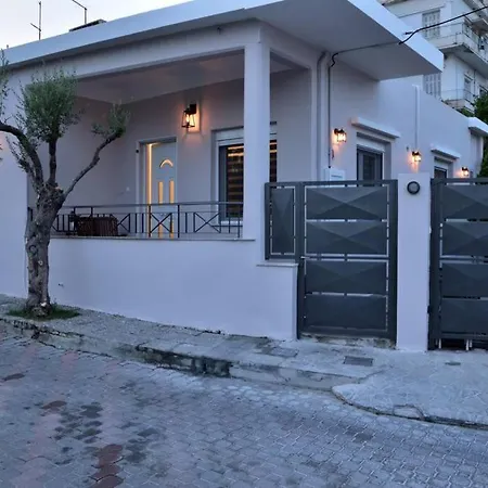 Nana's House Apartmán Chalkís