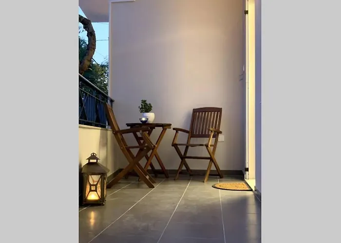 Apartment Nana's House